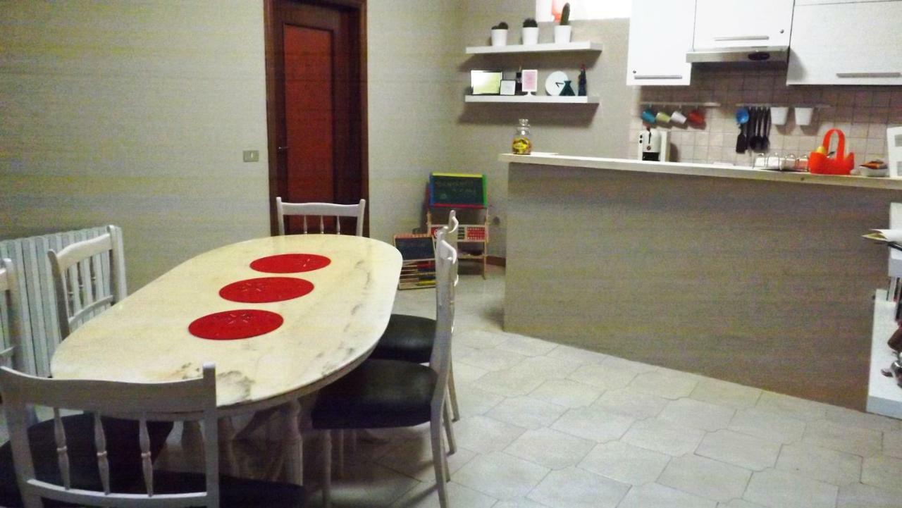مبيت وإفطار بيترلشينا Domus Tua المظهر الخارجي الصورة